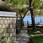 Seafront D'olivo Al Mare Апартаменты *