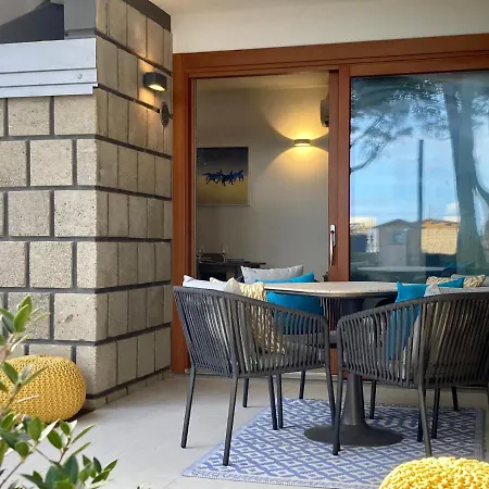 דירה Seafront D'olivo Al Mare ליגננו סביאדורו
