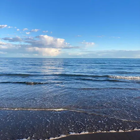 דירה Seafront D'olivo Al Mare ליגננו סביאדורו
