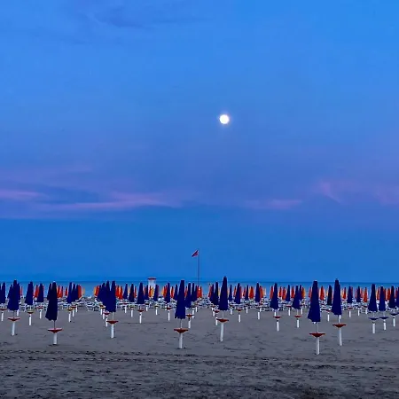 Apartment Seafront D'olivo Al Mare *